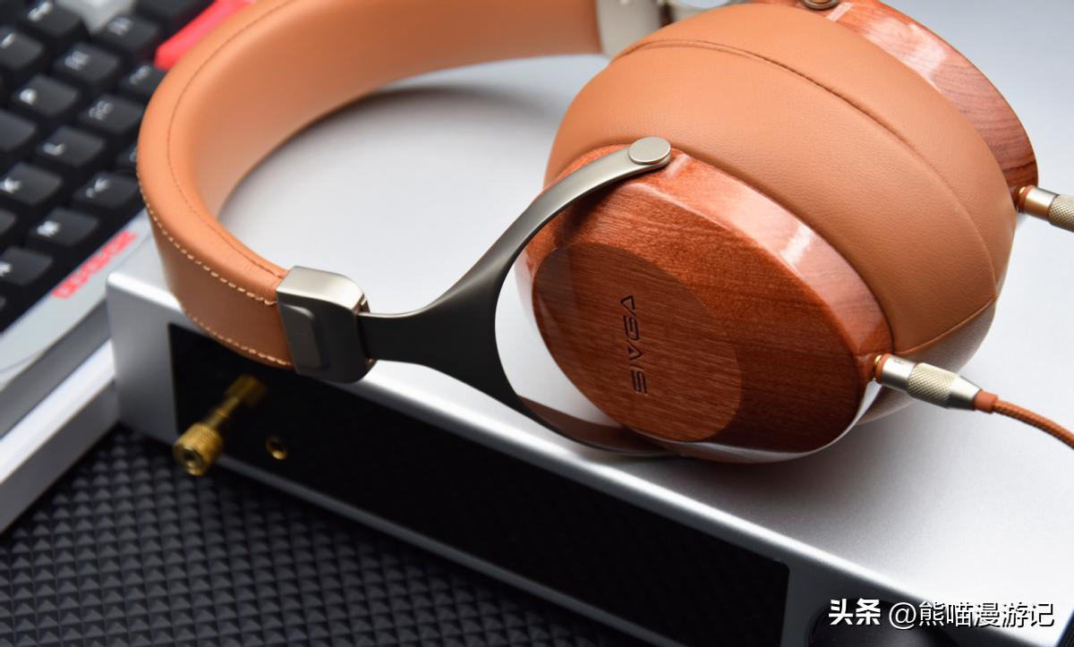 头戴开黑耳机测评推荐,耳机头戴式测评评价甜辣风