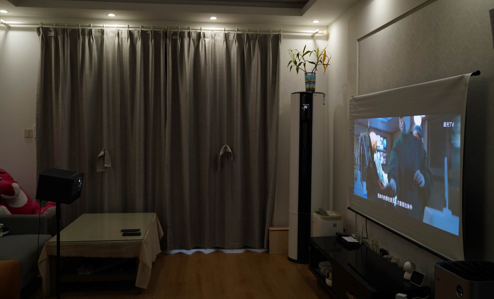 海信viddax65pro与tcl65t7gpro,海信vidda三色激光投影仪