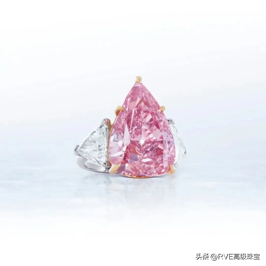 2020全球拍卖最贵十大珠宝 (世界顶级珠宝拍卖会现场)