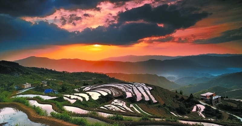 雪峰山旅游借壳国恒铁路上市,湖南省雪峰山文旅集团