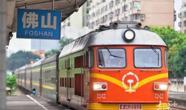 百年火车站今非昔比，改建高铁站，何去何从？