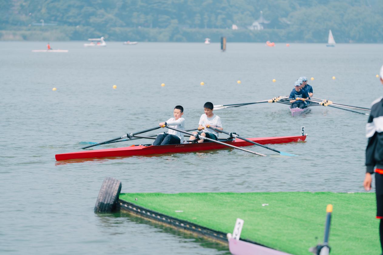 璧涜墖鍋ュ効澶ц禌鎽橀噾,绗簲灞婂叏杩愪細璧涜墖鍐犲啗