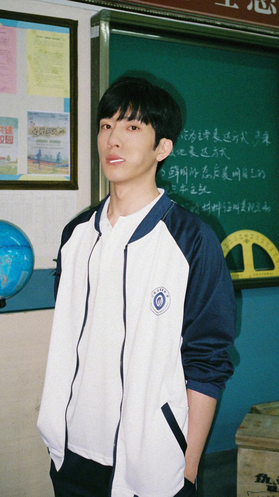 心理咨询师锁屏壁纸,女心理师