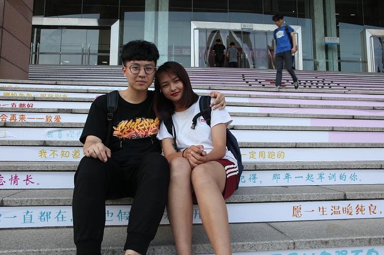 面对快餐式爱情大学生应该怎么做,大学生快餐式恋爱和快餐建立感情