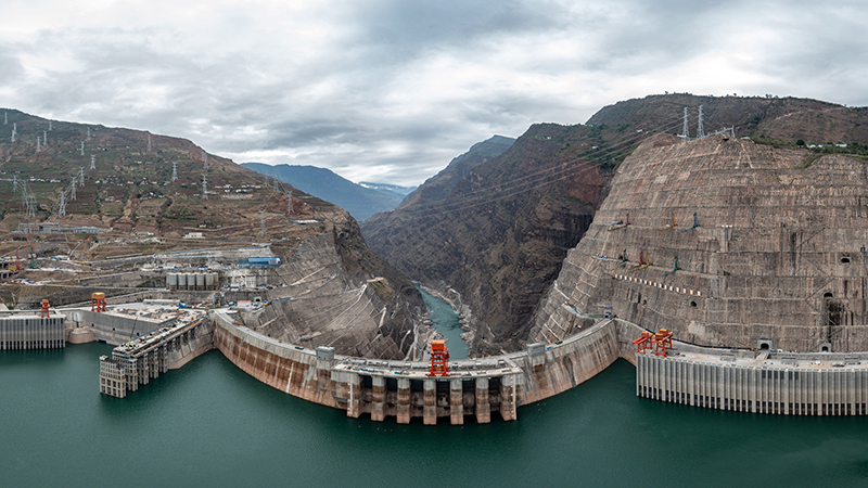 为什么有三峡还要建白鹤滩电站,白鹤滩水电站和三峡大坝哪个强