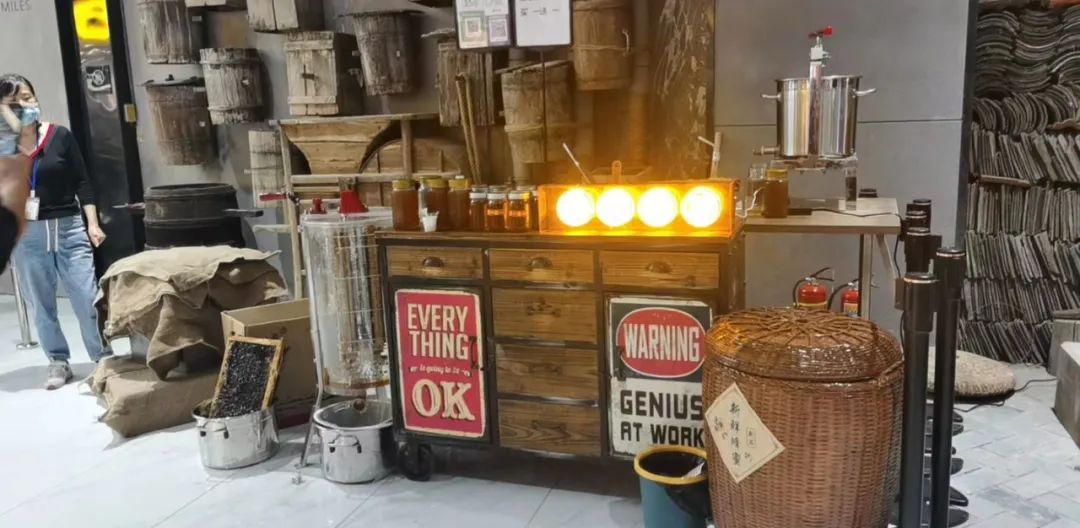 武汉雅斯何时开业,雅斯在武汉开了几家店