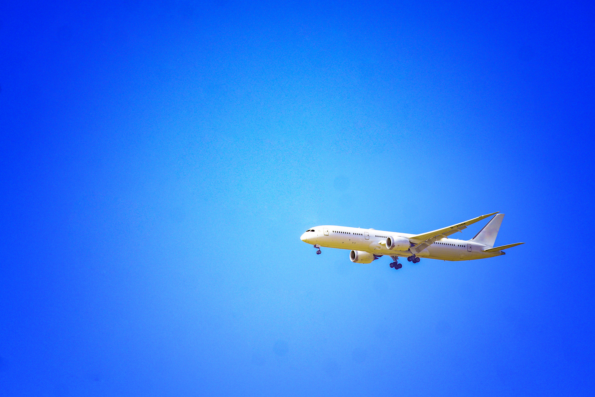 全球首架c919交付波音,美订购c919飞机