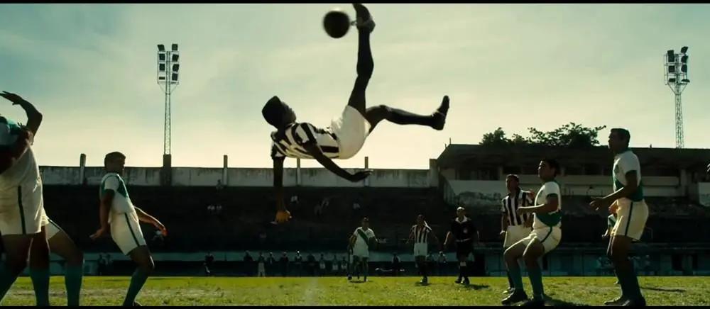 贝利任加球技巧是什么,贝利的足球天赋是不是历史第一