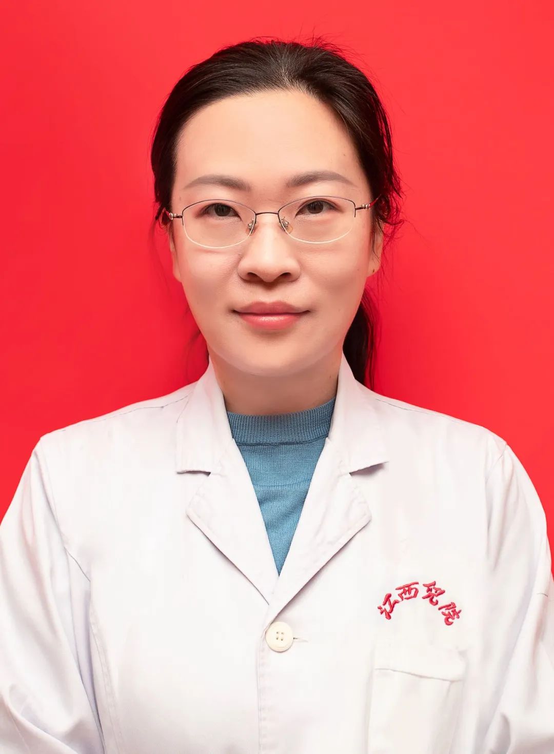 女幼童外阴炎出血,女童尿道口长疙瘩流血