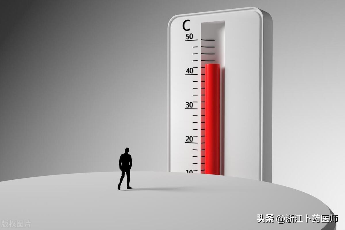 肿瘤化疗后发烧用什么抗生素,肿瘤化疗后反复发烧咋回事