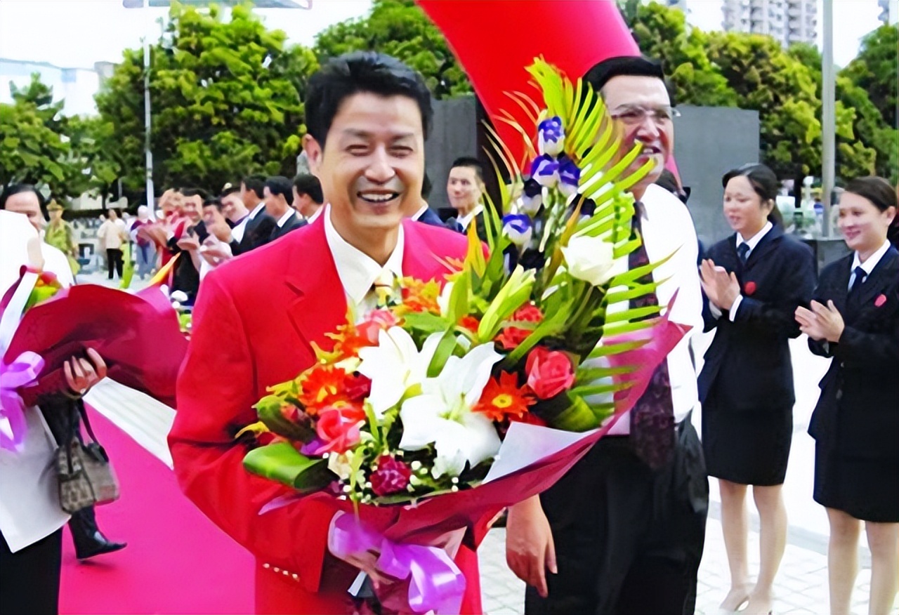 陈忠和与女排弟子二婚,女排陈忠和现在的妻子是谁