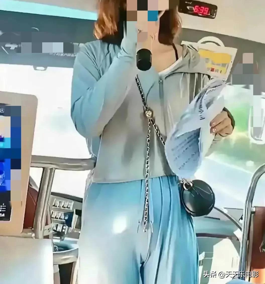 女导游被质疑搞不法营销,女导游被爆丑闻