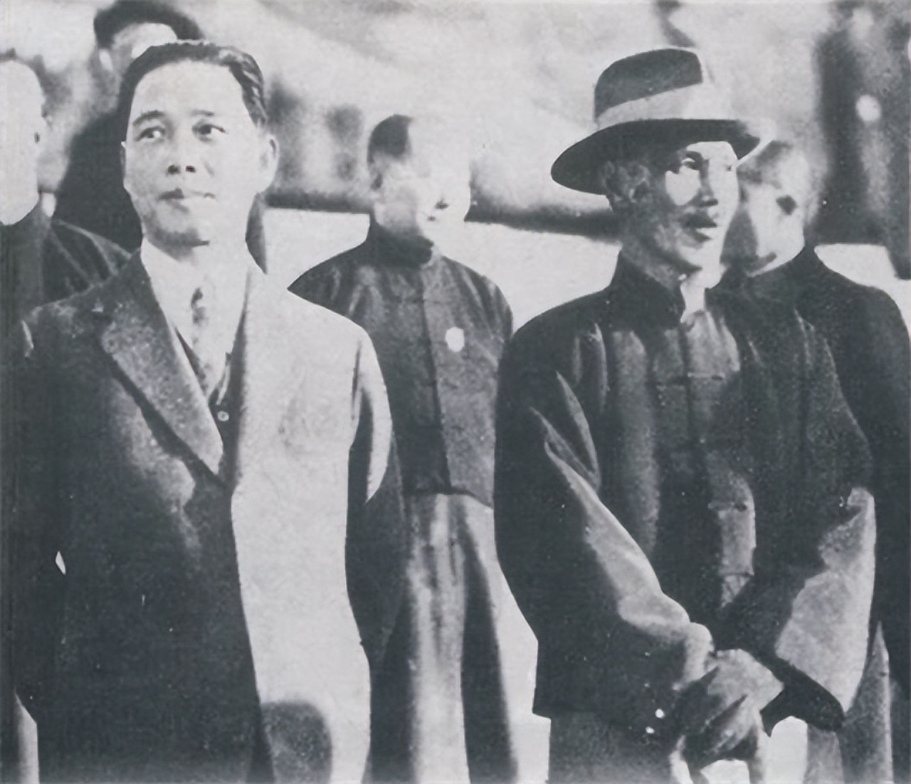 李之龙被国民*党**害死，家属希望追认烈士，为何周总理不予批准？