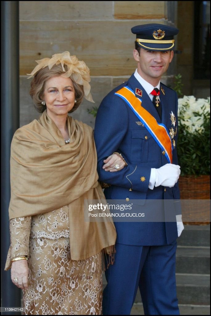 西班牙王妃莱蒂齐亚zara,西班牙王妃莱蒂齐亚英国女王