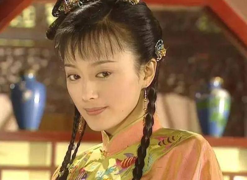 给小燕子取名还珠格格,还珠格格小燕子和紫薇结为姐妹