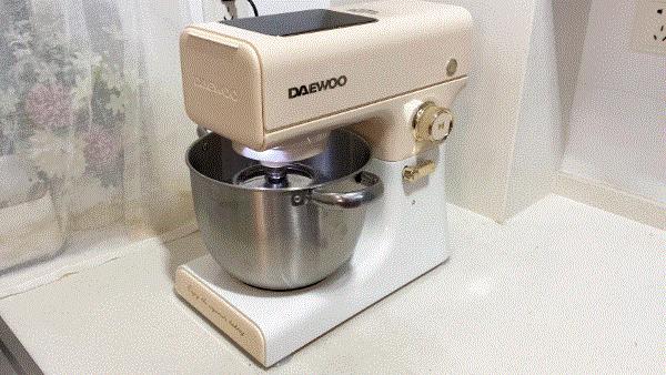 厨师机最好用什么样的,厨师机选择哪个牌子好一点