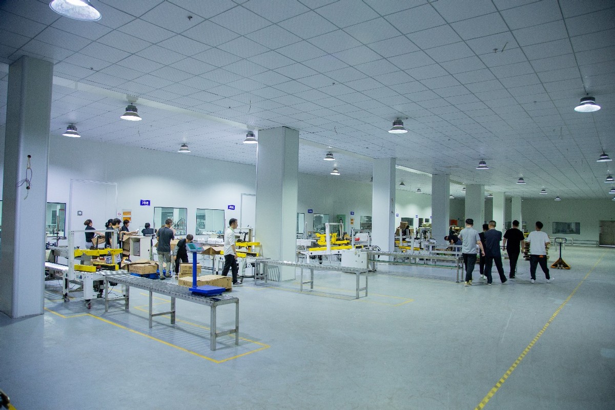 热烈祝贺工程封顶大吉,热烈庆祝公司封顶大吉