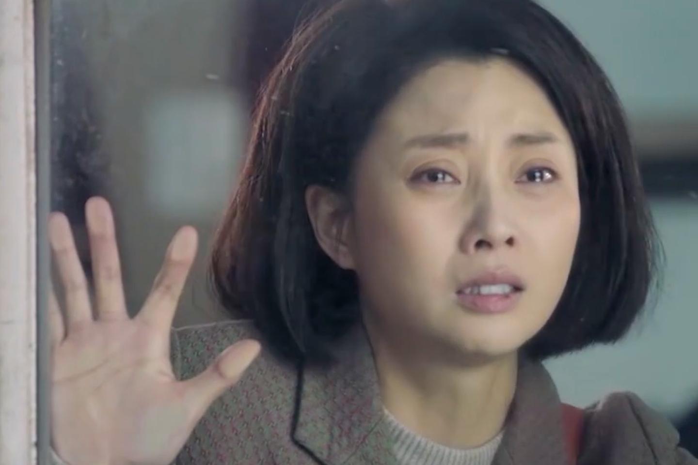 “满贯女王”迪丽热巴：与鹿晗*绑捆**CP遭全网群嘲，后逆袭重拾尊严