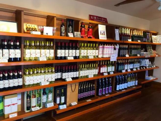 韩国的各种酒,果味韩国真露烧酒