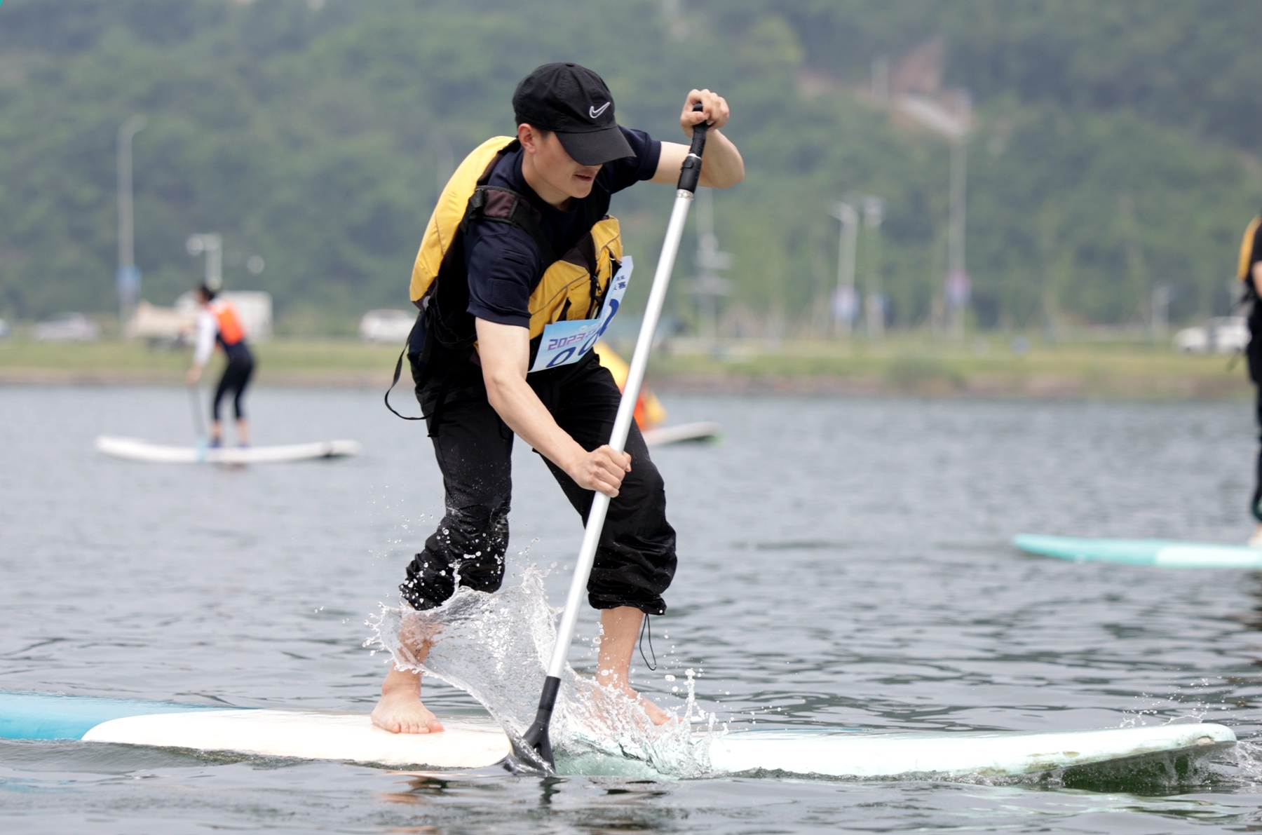 “天妃湖杯”2023宁波市全民桨板联赛（宁波湾站）激情开赛