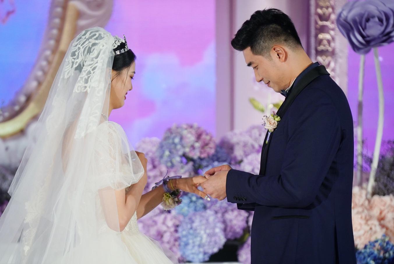 郎平张常宁最后一分,人民日报点评张常宁朱婷