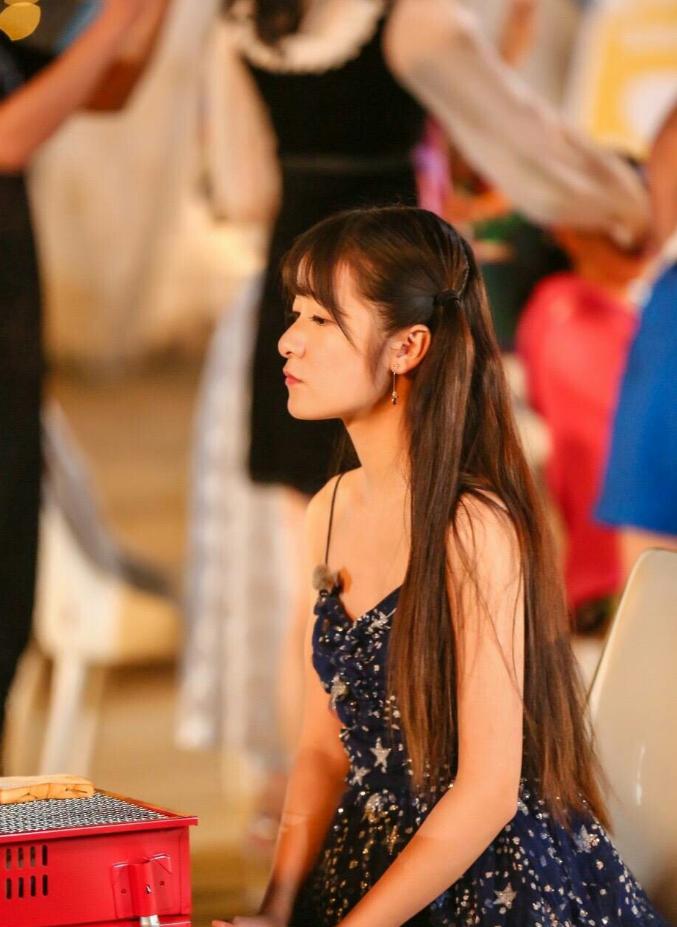 姣斿熀灏兼吵琛ｅ鍥芥槑鏄熼伄鑲夌┛鎼浘,鏄庢槦娉宠。澶栫┛闇茶叞椋庢牸