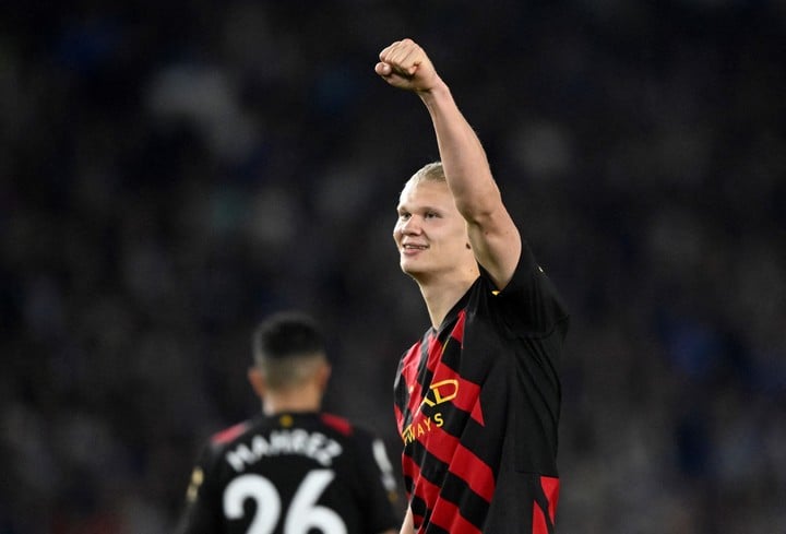 英媒评出的世界十大名将,现在足坛速度最快的十大前锋