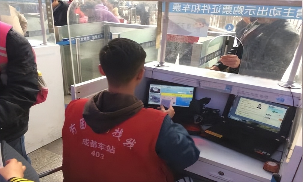 交通学院交通运输,交通运输部交通管理学院