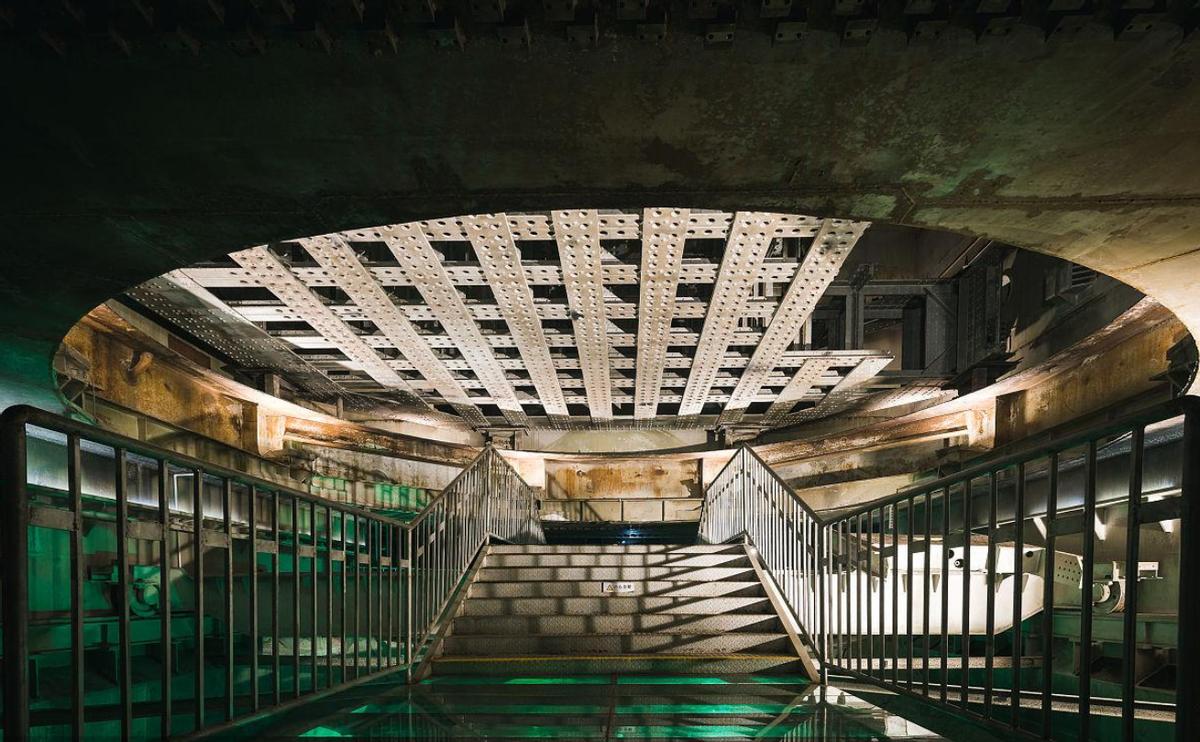 66年毛主席敲定一项绝密工程,建设17年即将竣工,中央:永久停止