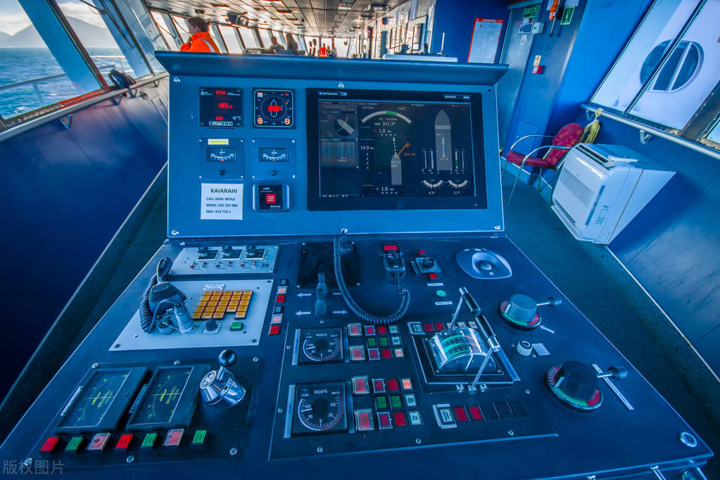 船到洪都拉斯，当地物价高，女人随意买卖，船员体验和网上不一样