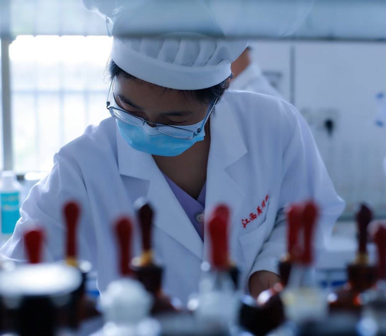 刘建生态养殖,刘建新脱贫攻坚战视频