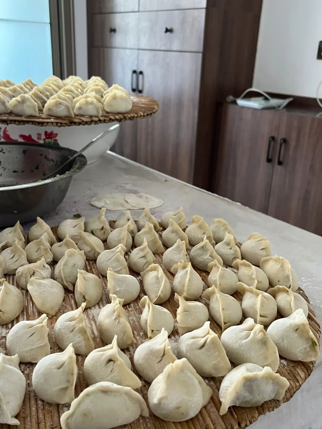 7月份人来人往街道,7月北京人山人海