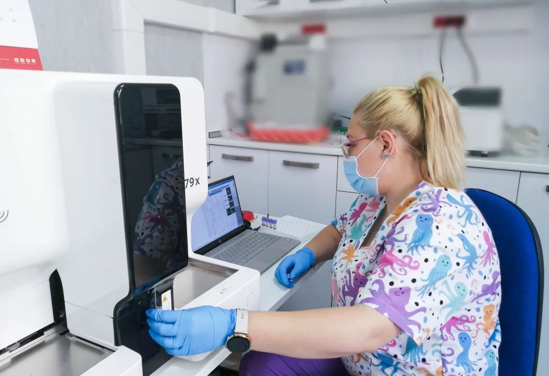 杩芥眰椋庝竴鏍风殑鑷敱淇濆姞鍒╀簹,婧簮涔嬫梾淇濆姞鍒╀簹