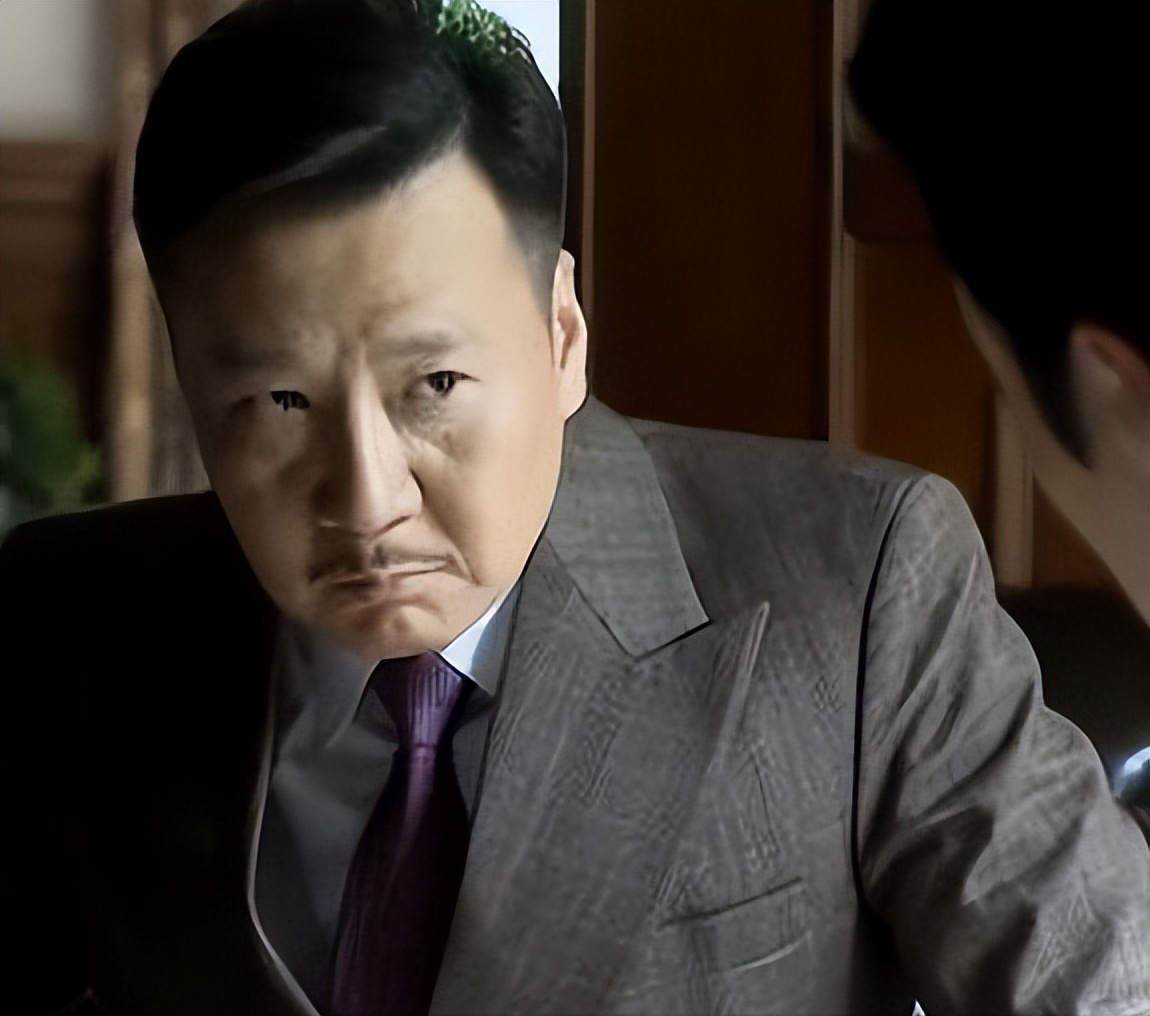 伪装者三兄弟阿诚明台打架,伪装者阿诚明台的片段