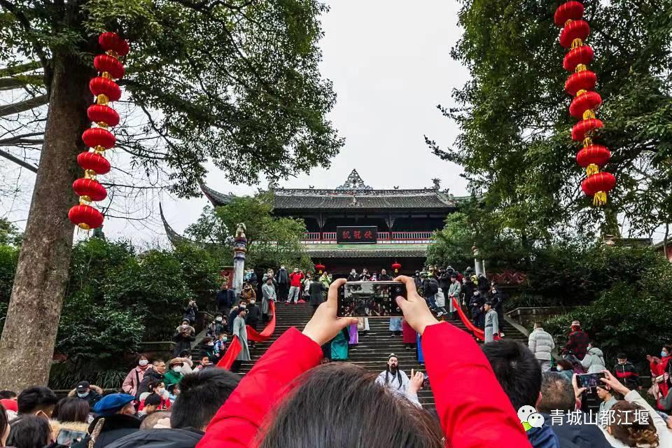 过年“嗨”不停！1.5h飙拢的7大都江堰宝藏逛耍地！这份全攻略请收好，初二耍到初六不重样~