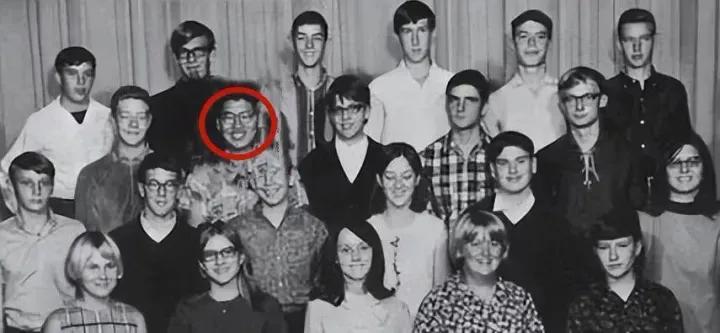 留美中学生绑架虐待案,华裔学生绑架老师