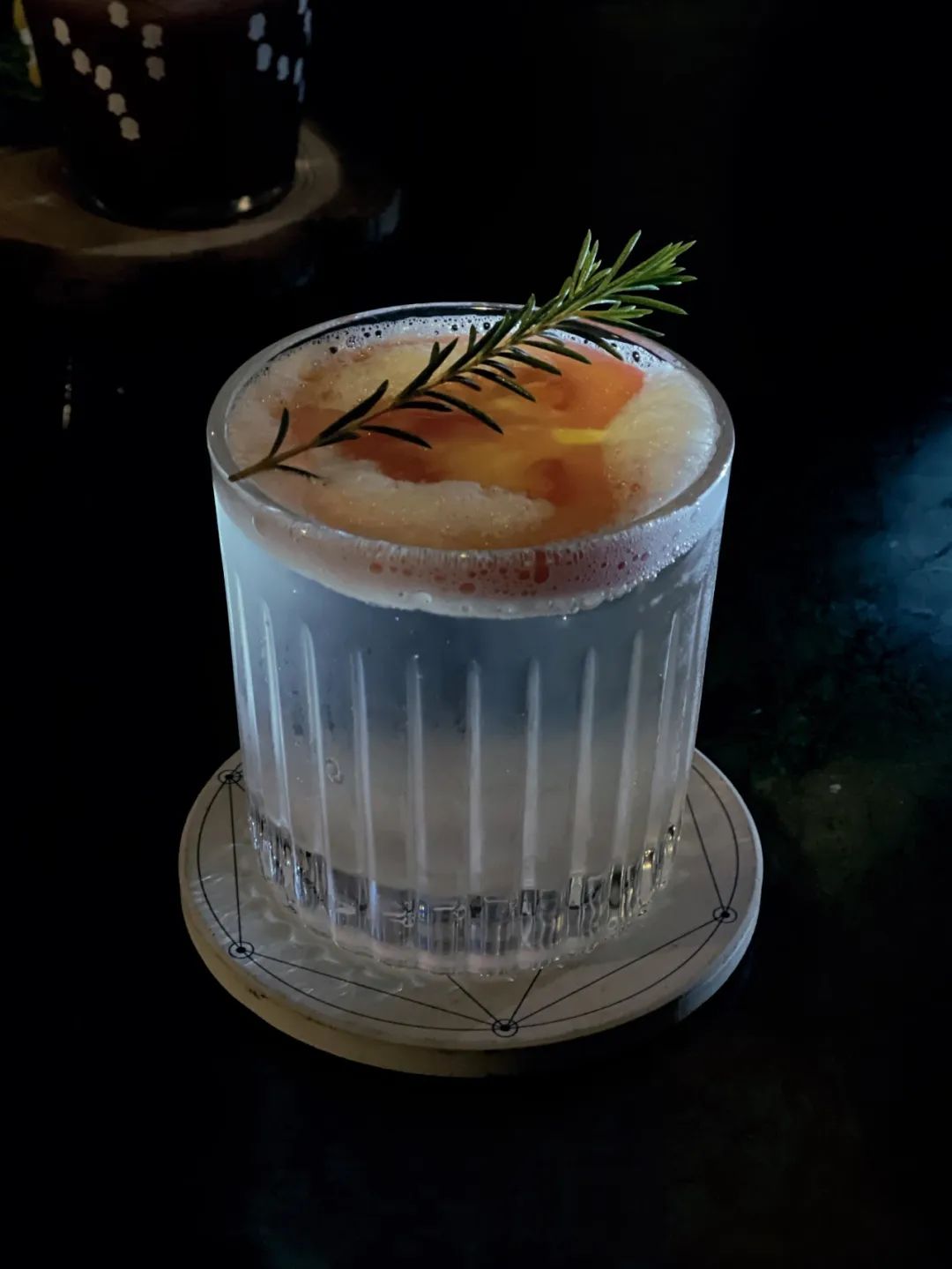 设计灵感丨高温+疫情，这18家“倒霉”的成都新店有什么看头？