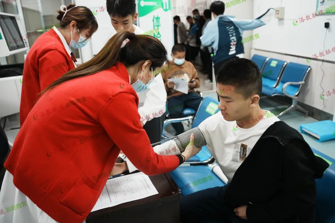 海军航空实验班初选,直击海军航空