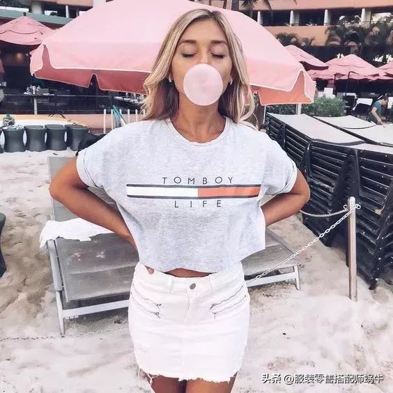 牛仔半裙夏天怎么穿出高级感,你真的懂牛仔半裙怎么穿最好看吗