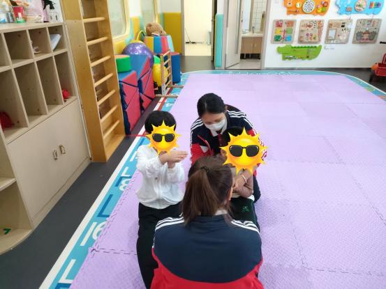 脑瘫儿童粗大肢体训练,脑瘫孩子的手部精细动作训练方法