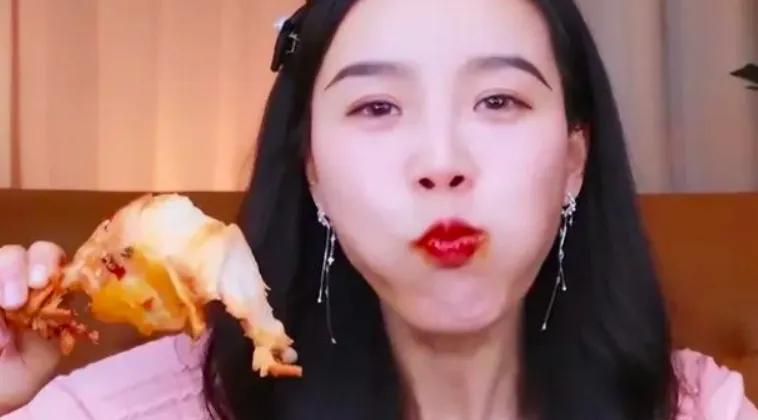 小贝饿了直播卖假肉翻车事件,吃货主播小贝饿了诡异的画面