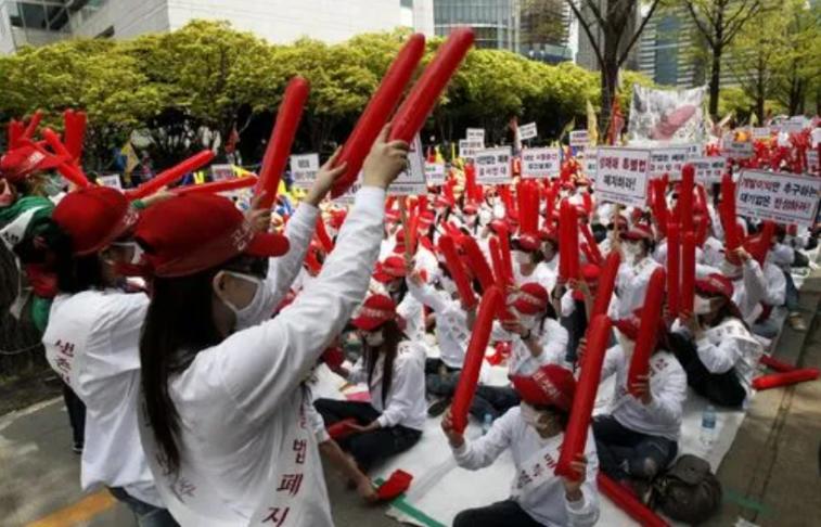 韩国色情业为何如此猖獗？100多万女性受害，打黄18年越打越黄？