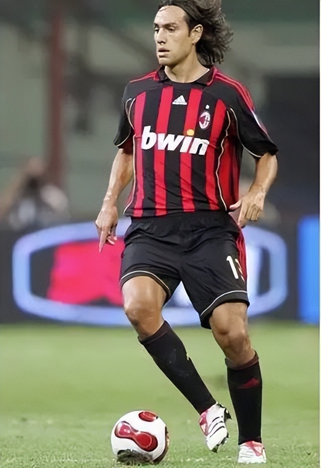 前锋中场后卫门将的绝代双骄,门将后卫中场前锋