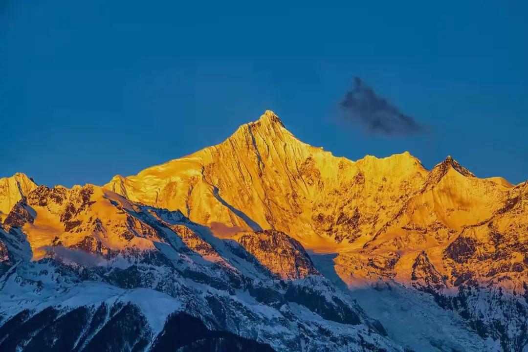 云南旅游避暑景点有哪些地方好耍,云南避暑美食胜地