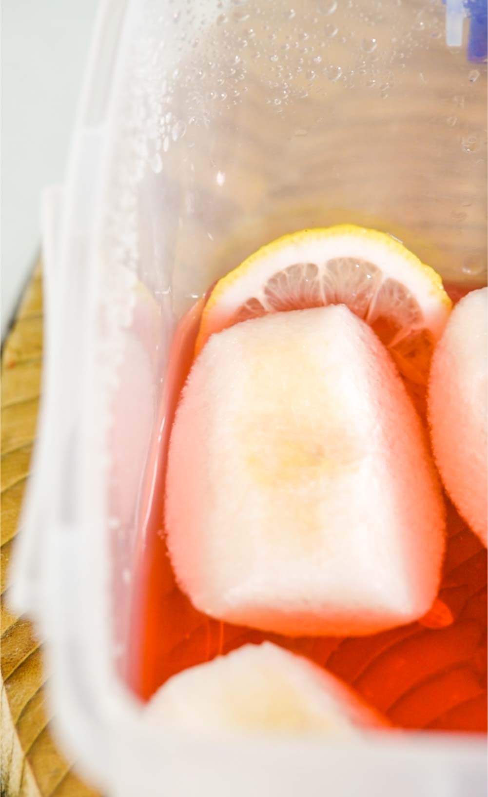 红酒雪梨止咳化痰的做法,红酒雪梨饮家常做法