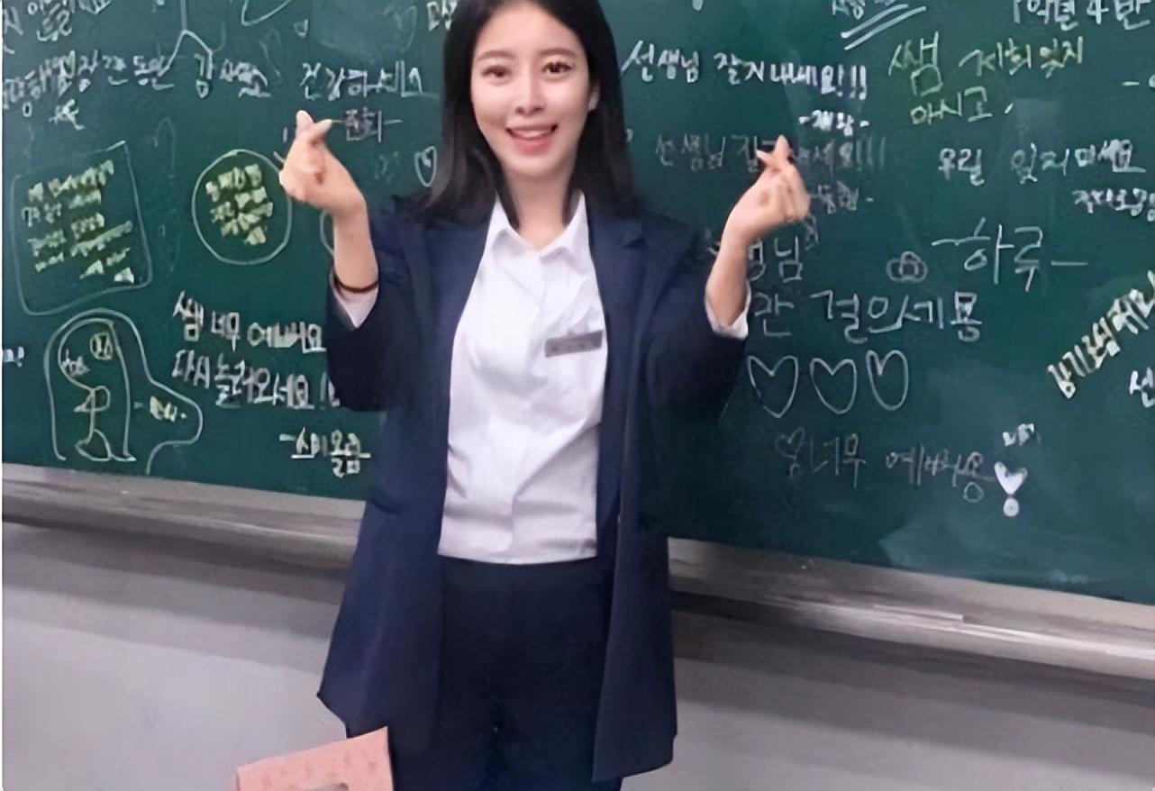 老师统一服装工作服,老师统一服装怎么选择