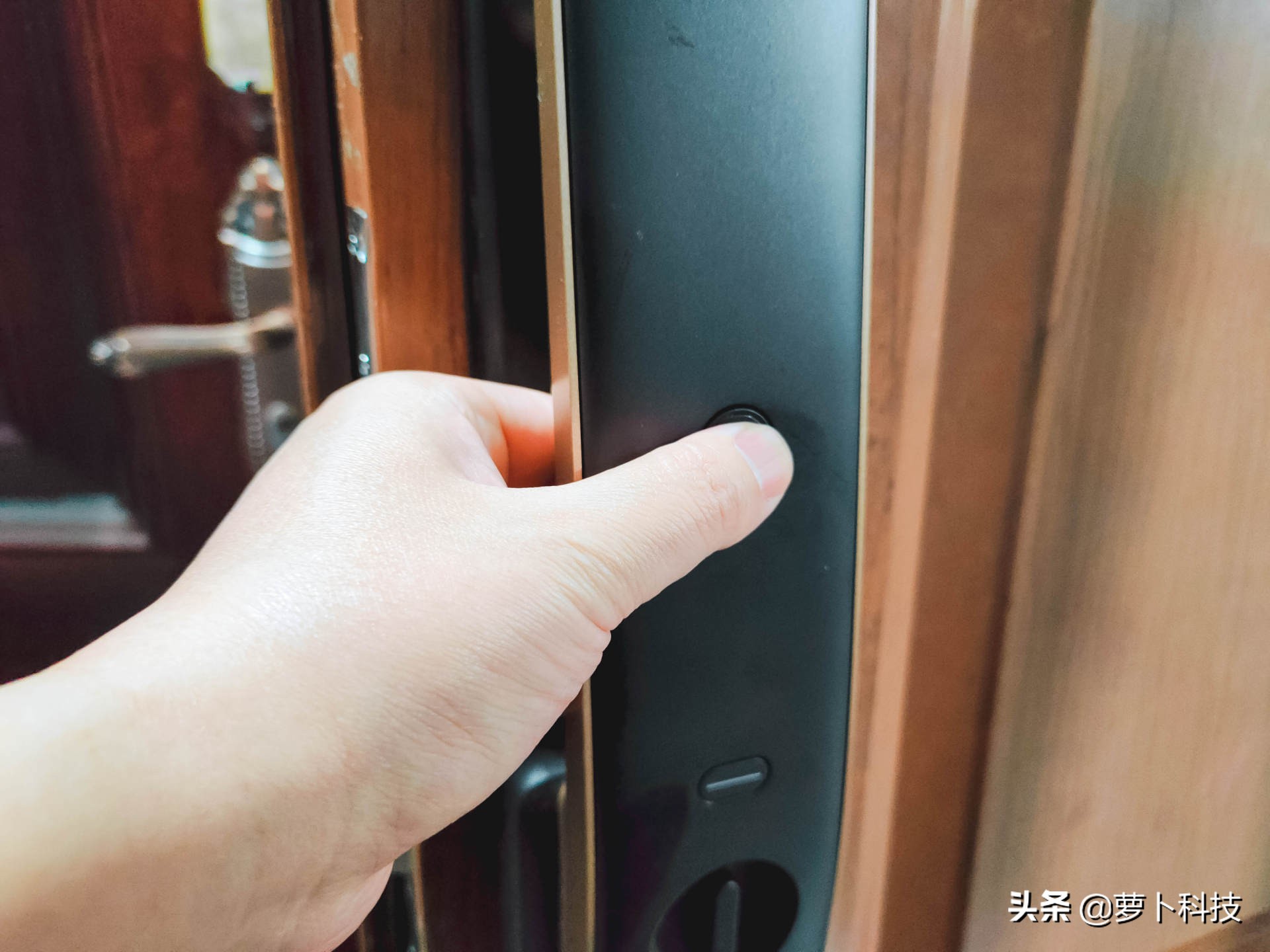 鹿客3d人脸智能锁s50f上手体验,鹿客智能锁s50m测评