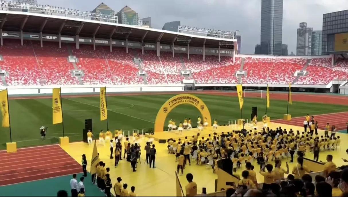 为何广州市体育局和本土企业宁愿新组球队也不收购恒大或富力队？