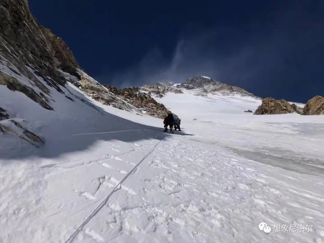 k2峰攀登死亡率,k2峰为什么比珠峰难登