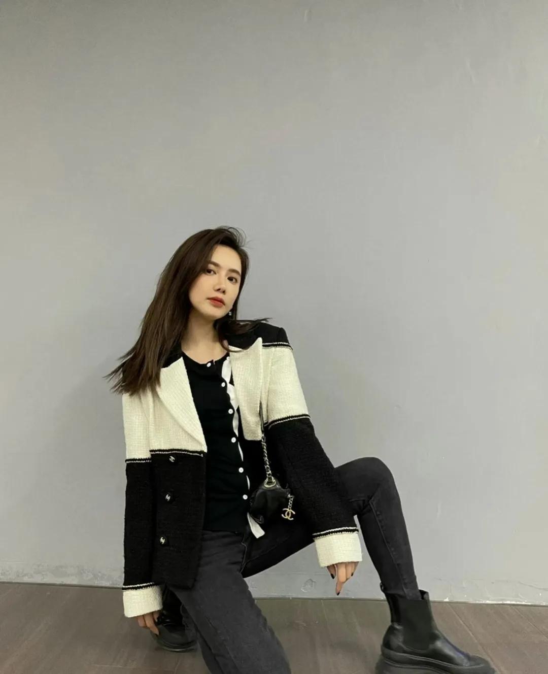 nba主持人美娜生活照,天津主持人美娜个人资料